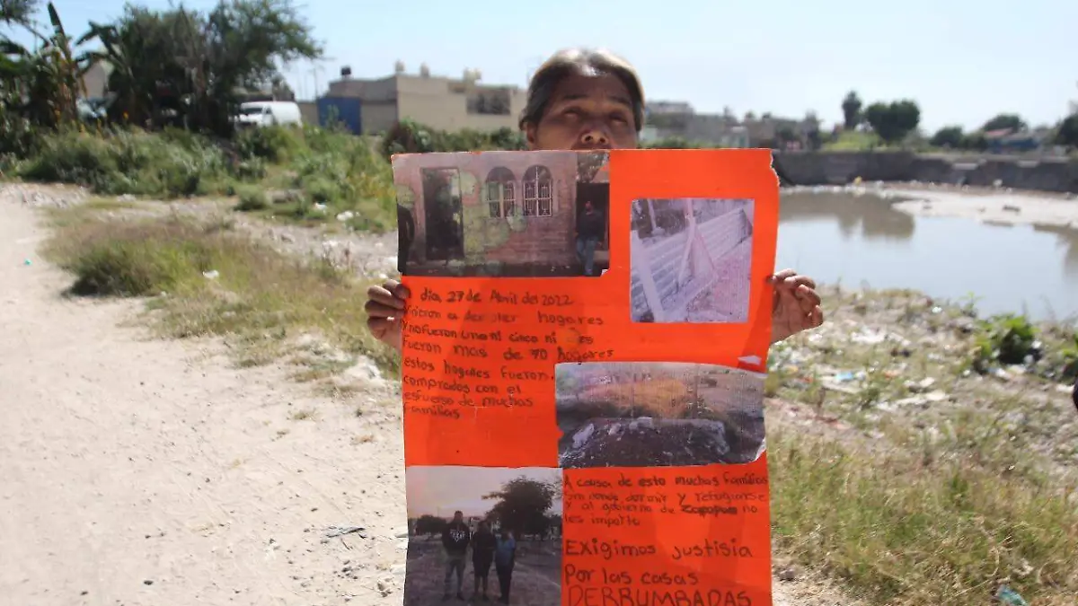 Desalojo La Floresta Colli Zapopan Foto. Aurelio Magaña El Occidental